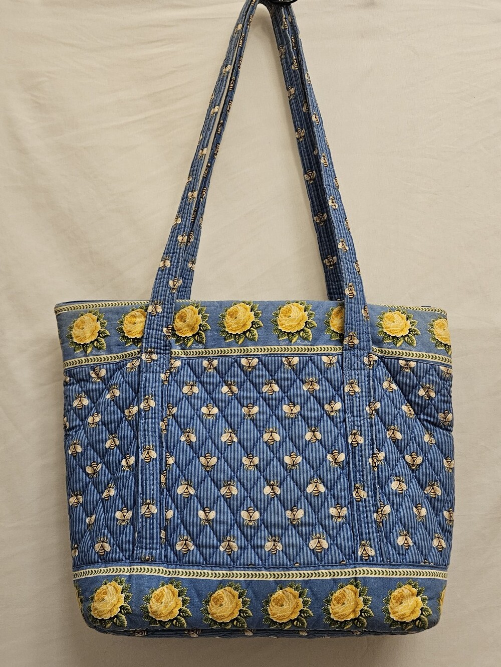 Vera Bradley Blue Bee Villager Quilted Floral Tote Bag with Yellow Rose Trim Vtg - Picture 2 of 16